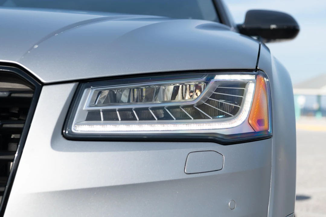 2016 Audi D4 S8 - Image 12 of 31