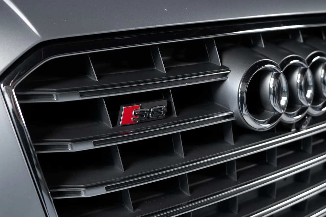 2016 Audi D4 S8 - Image 31 of 31