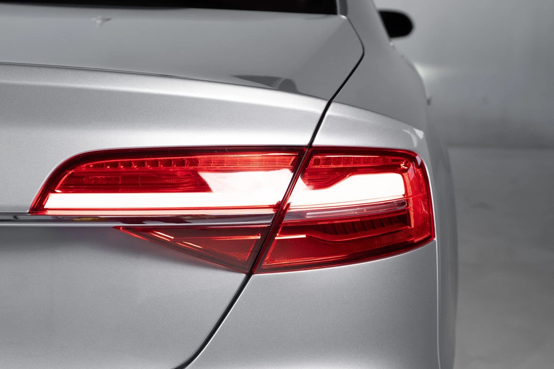 2016 Audi D4 S8 - Image 21 of 31