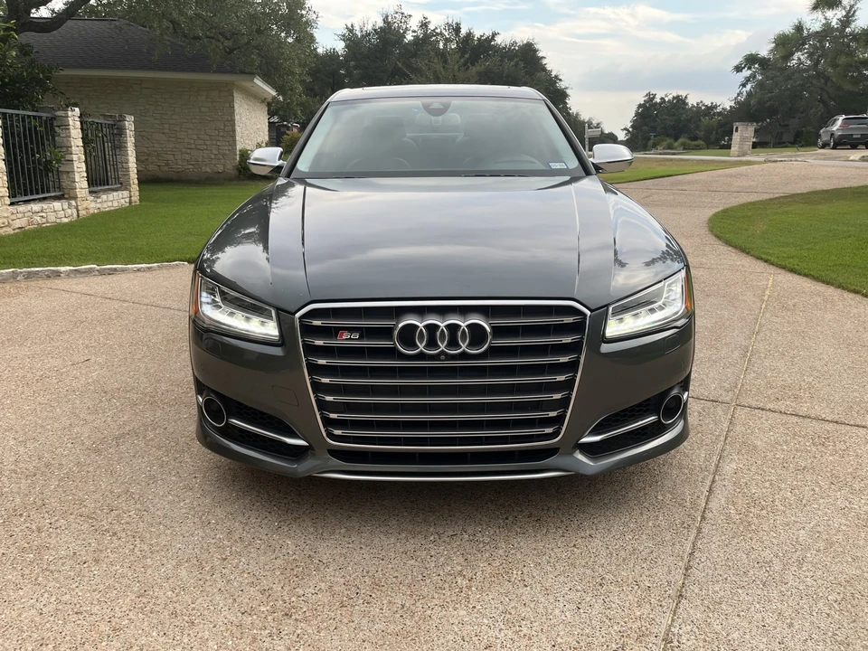 2016 Audi D4 S8 - Image 5 of 31