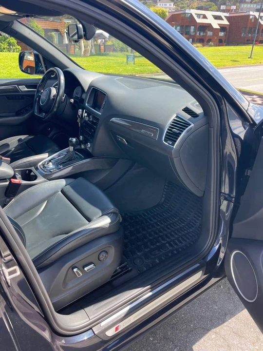 2016 Audi 8R SQ5 - Image 6 of 11