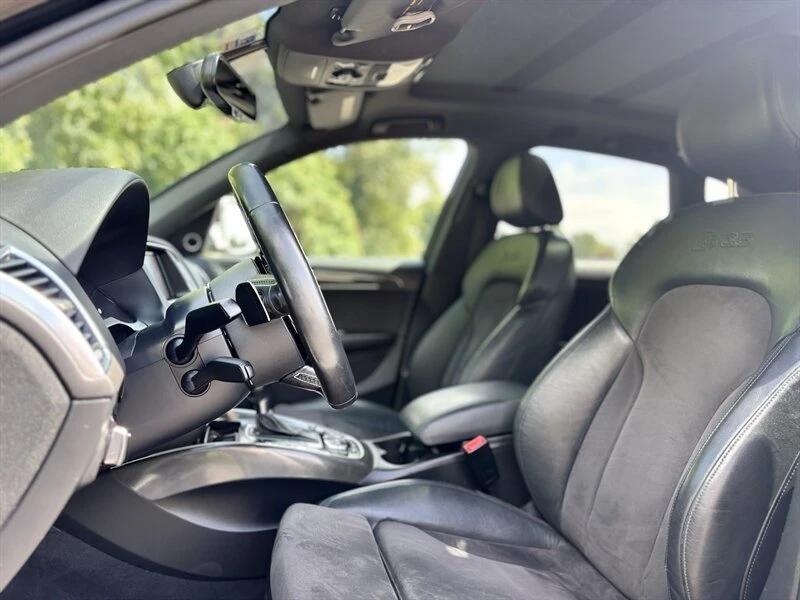 2016 Audi 8R SQ5 - Image 18 of 20