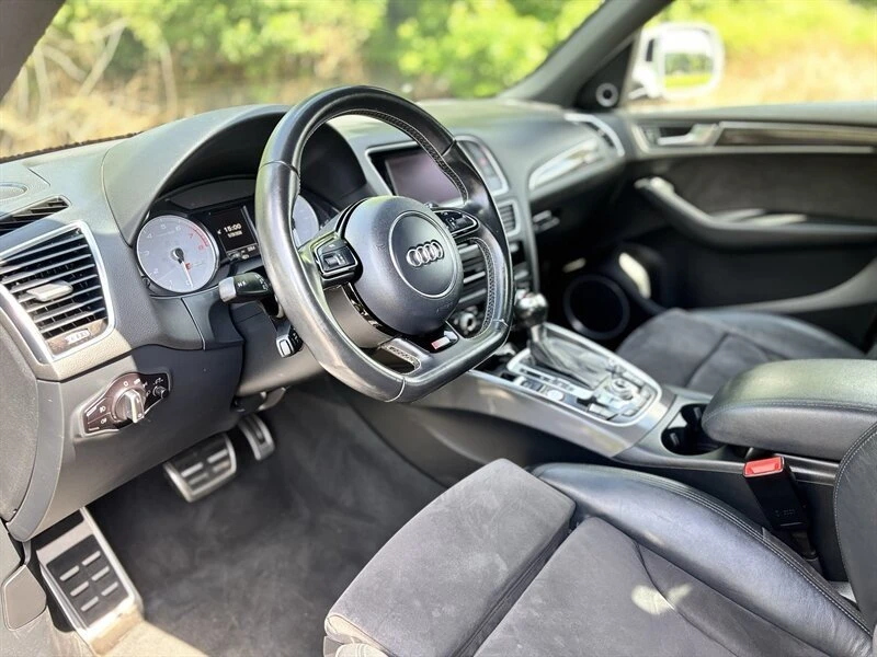 2016 Audi 8R SQ5 - Image 16 of 20