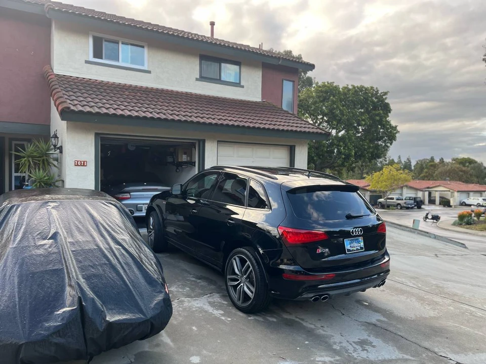 2016 Audi SQ5 - Image 2 of 11