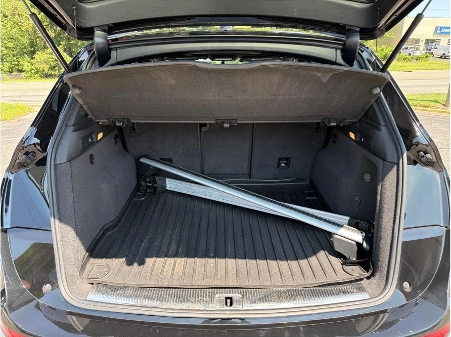 2016 Audi 8R SQ5 - Image 7 of 20