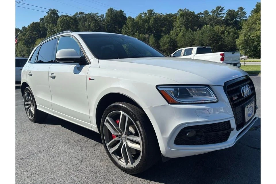 2016 Audi 8R SQ5 - Image 8 of 20