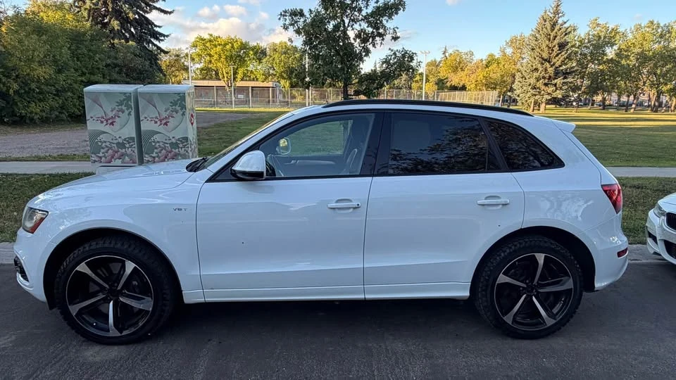 2016 Audi 8R SQ5 - Image 2 of 5