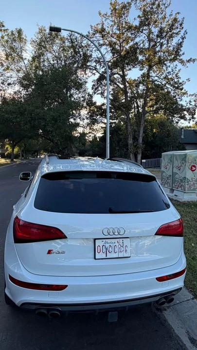 2016 Audi 8R SQ5 - Image 3 of 5