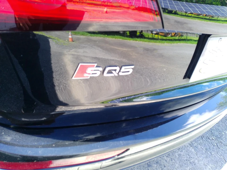 2016 Audi 8R SQ5 - Image 6 of 31