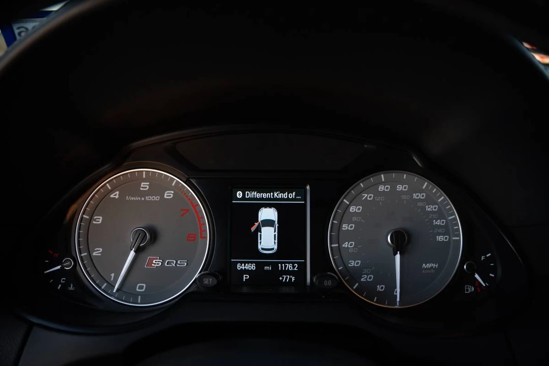 2016 Audi 8R SQ5 - Image 8 of 18