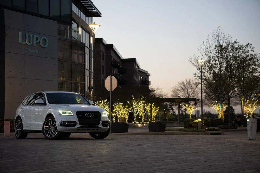 2016 Audi 8R SQ5 - Image 13 of 18