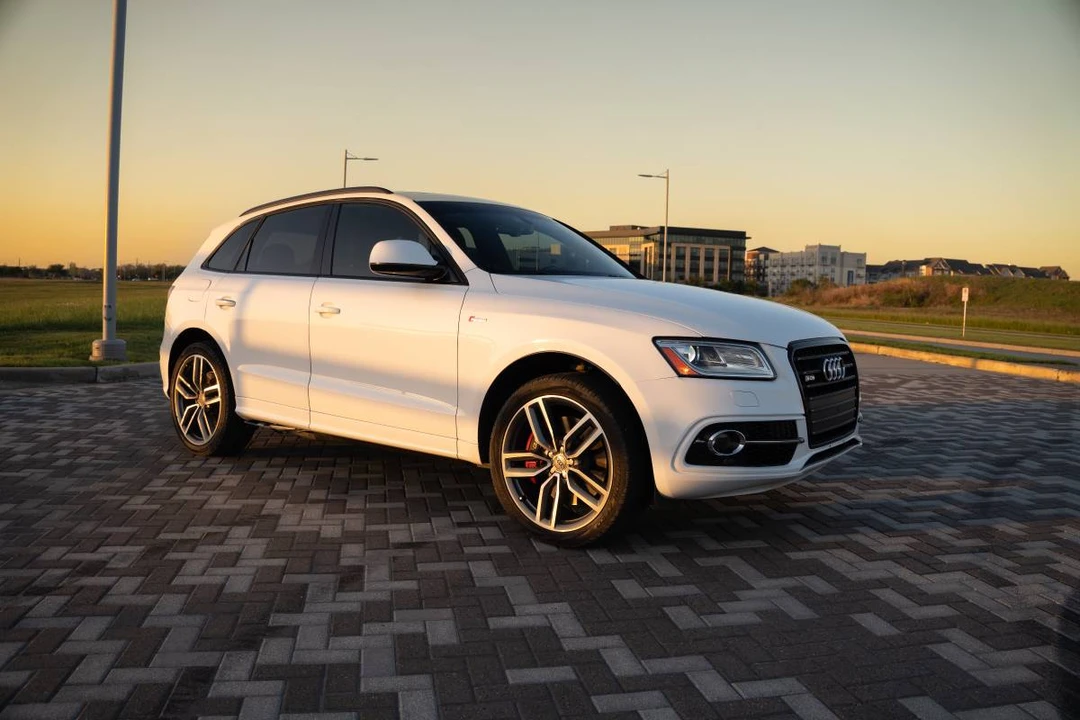 2016 Audi 8R SQ5 - Image 16 of 18