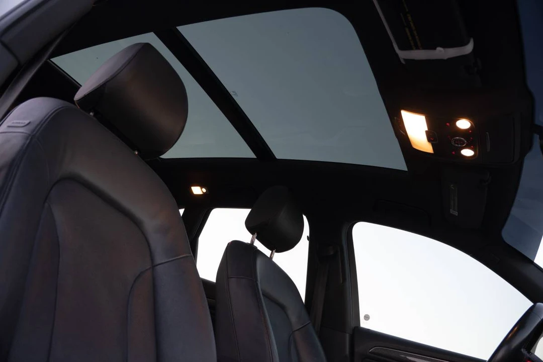 2016 Audi 8R SQ5 - Image 7 of 18