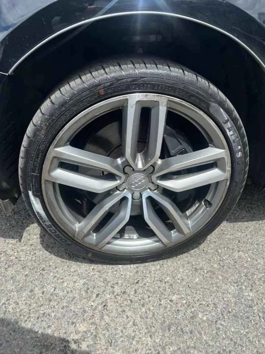 2016 Audi 8R SQ5 - Image 9 of 15