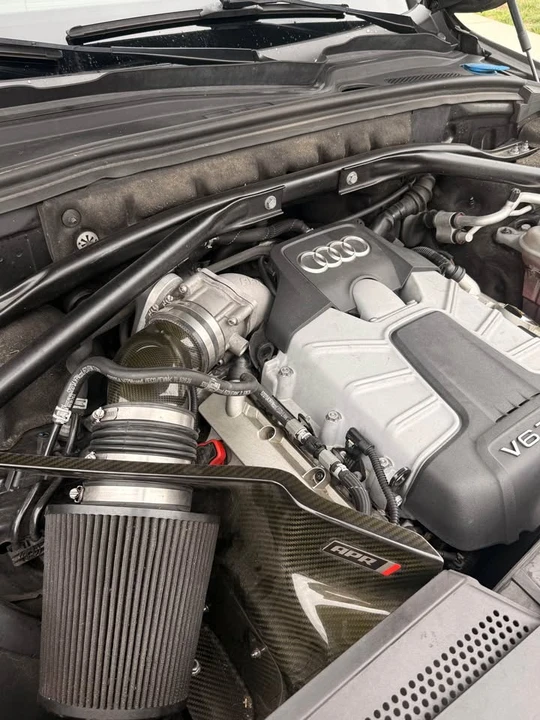 2016 Audi 8R SQ5 - Image 6 of 12