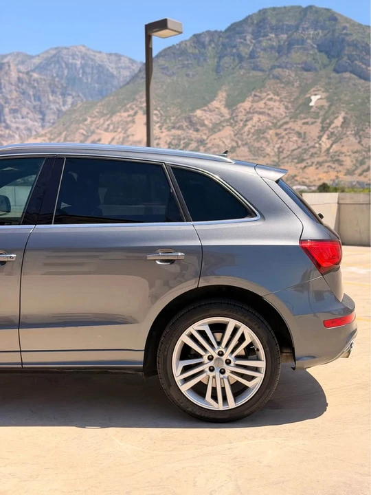 2016 Audi 8R SQ5 - Image 11 of 19