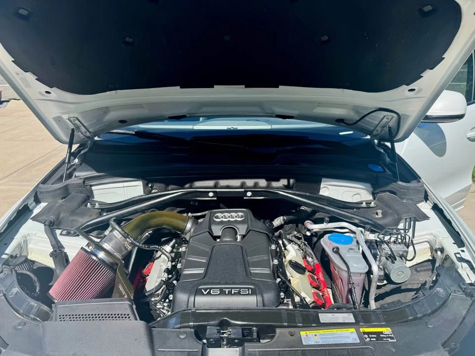 2016 Audi 8R SQ5 - Image 6 of 12