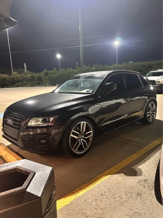 2016 Audi 8R SQ5 - Image 17 of 17