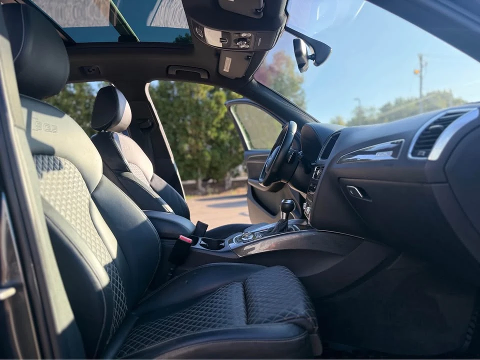 2016 Audi 8R SQ5 - Image 9 of 20