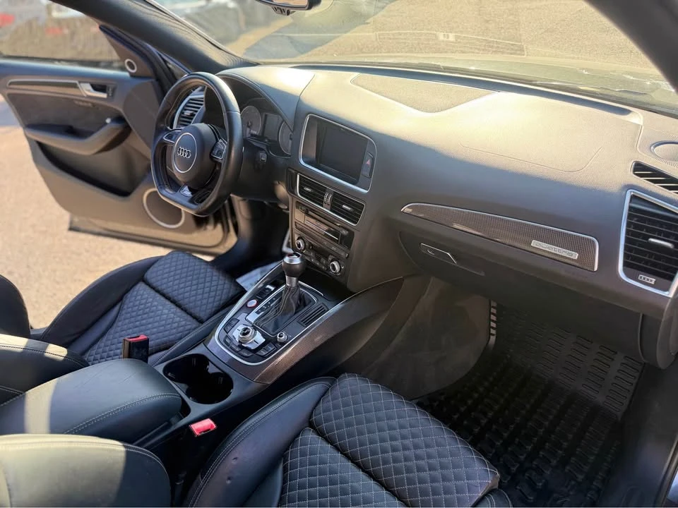 2016 Audi 8R SQ5 - Image 10 of 20