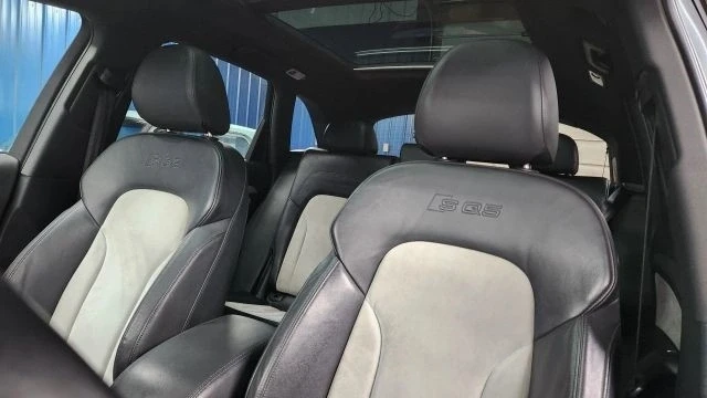 2016 Audi 8R SQ5 - Image 9 of 12