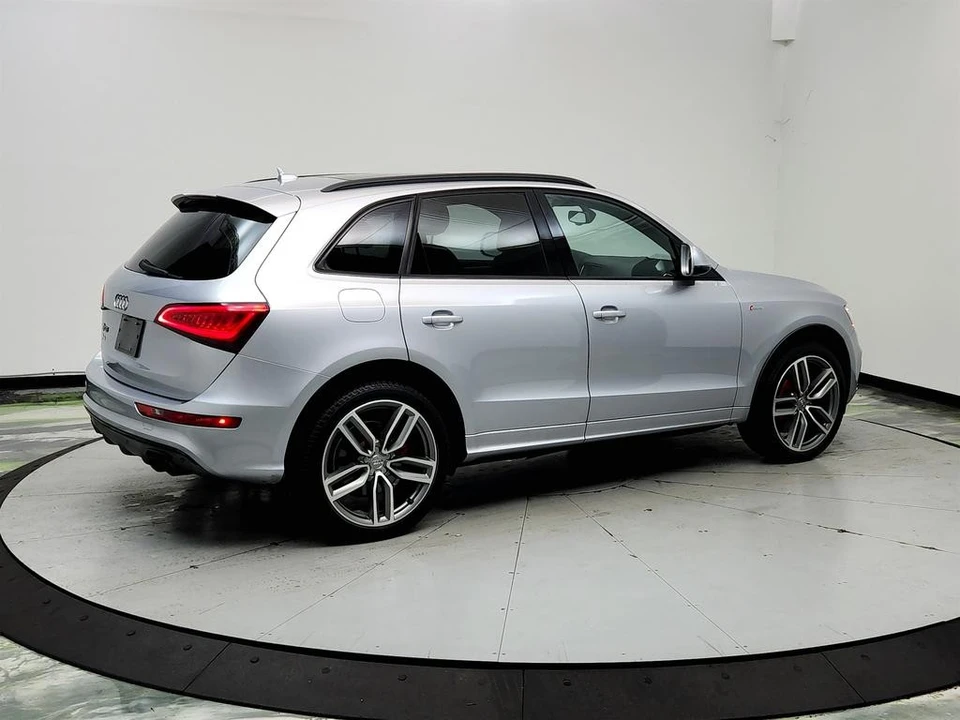 2016 Audi 8R SQ5 - Image 5 of 31