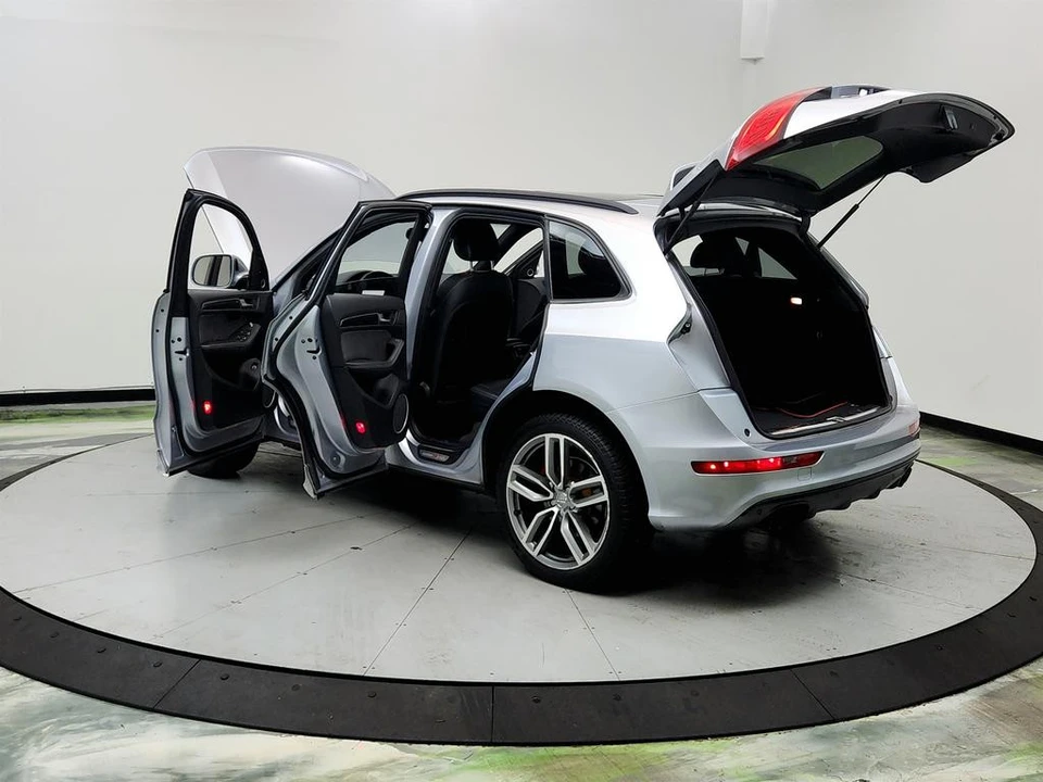 2016 Audi 8R SQ5 - Image 12 of 31