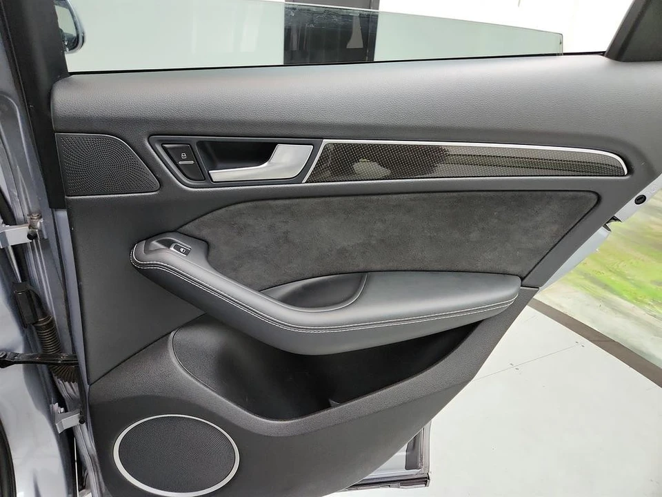 2016 Audi 8R SQ5 - Image 27 of 31
