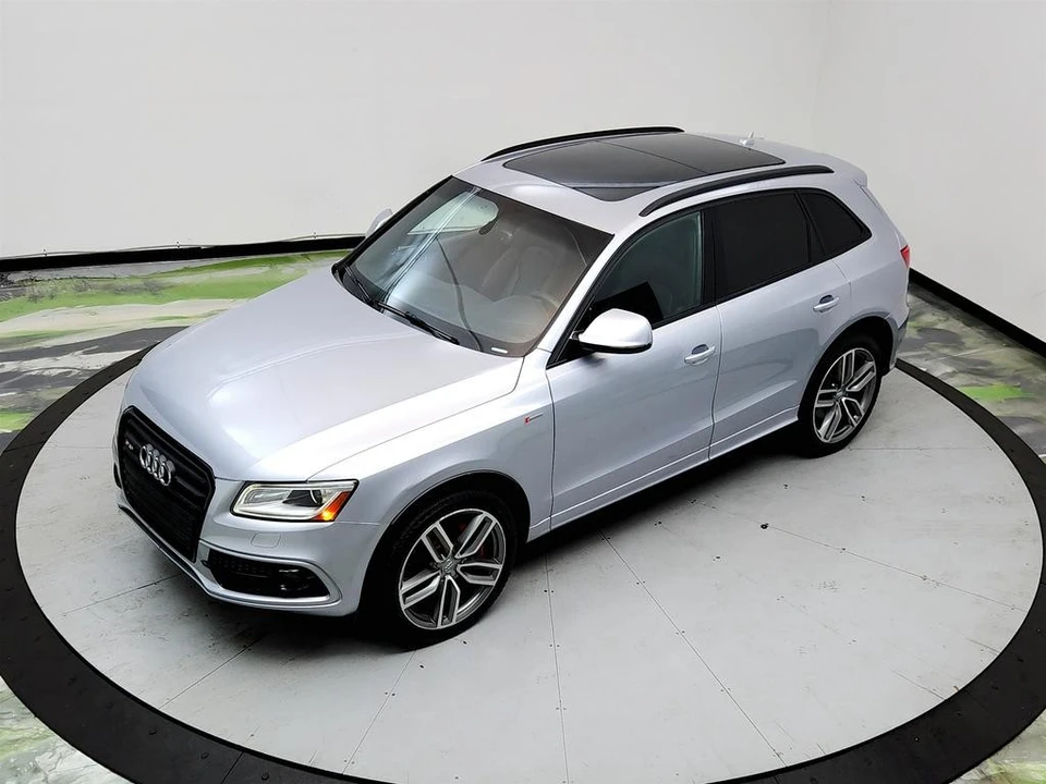 2016 Audi 8R SQ5 - Image 30 of 31