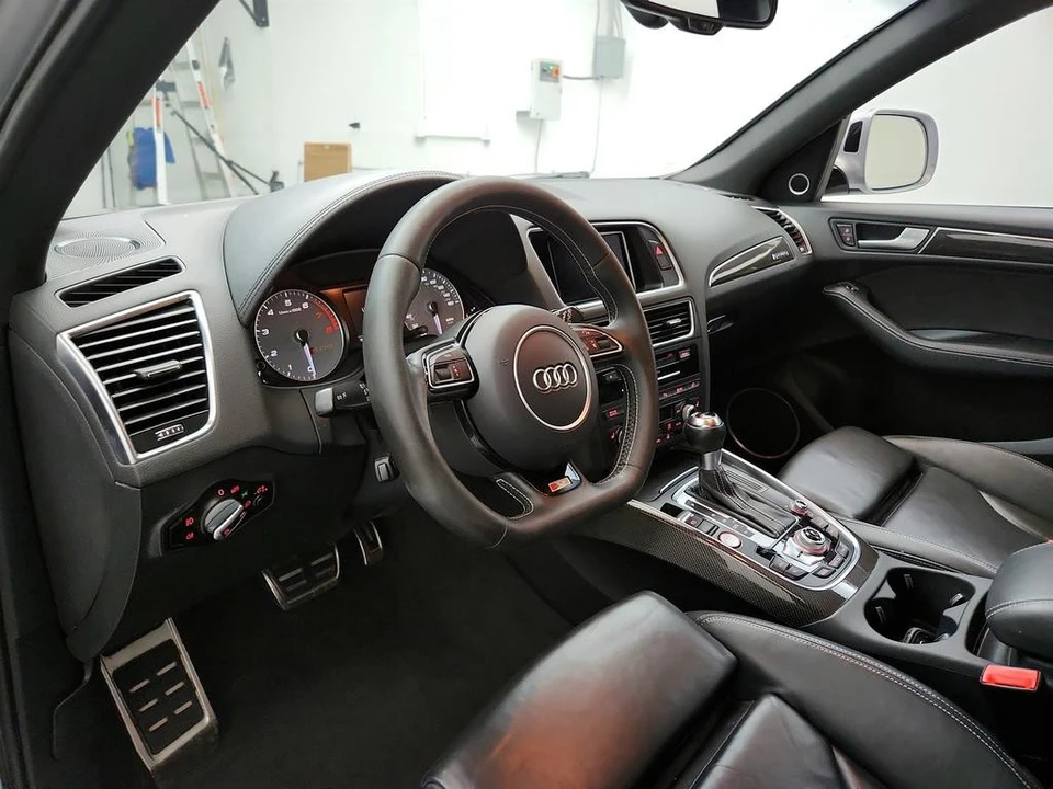 2016 Audi 8R SQ5 - Image 12 of 31