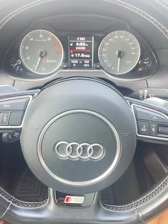 2016 Audi 8R SQ5 - Image 8 of 14
