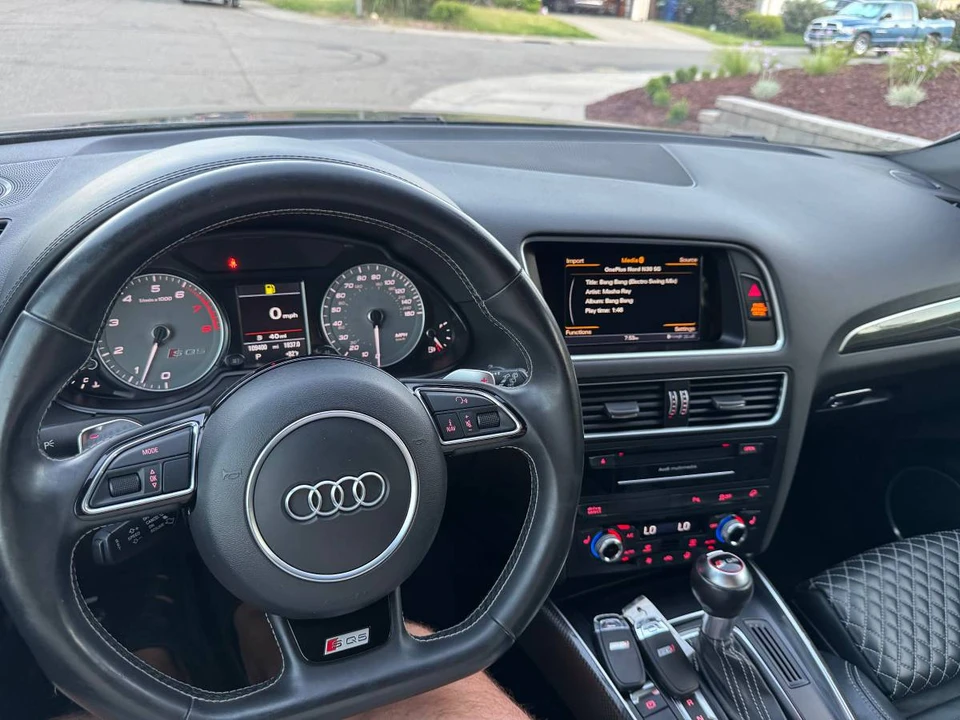 2016 Audi 8R SQ5 - Image 15 of 20