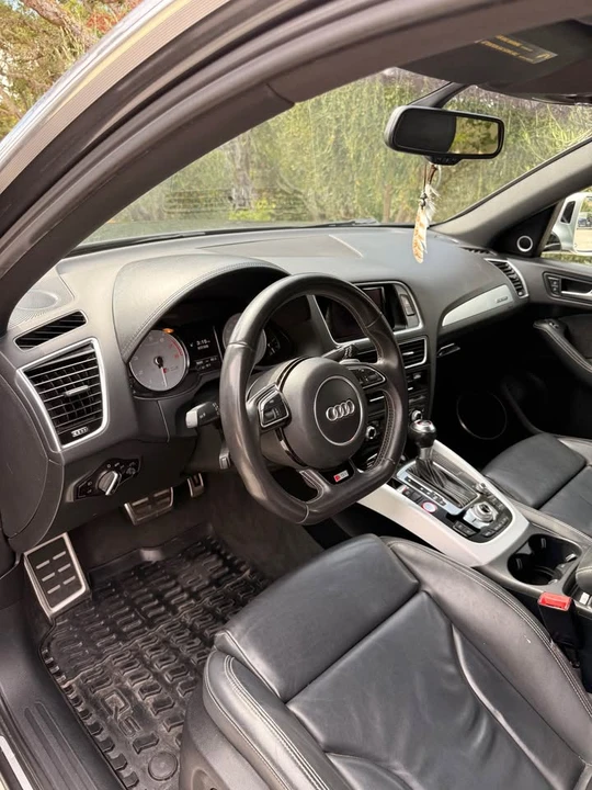 2016 Audi 8R SQ5 - Image 13 of 19