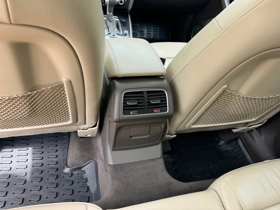 2016 Audi 8R SQ5 - Image 9 of 16