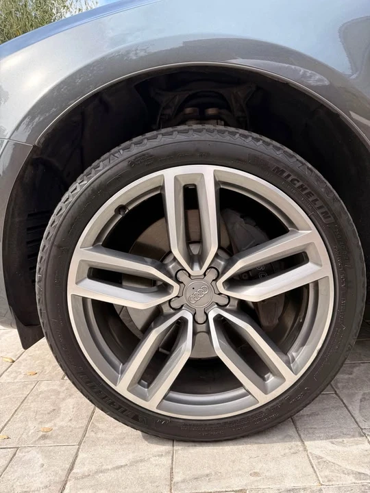 2016 Audi 8R SQ5 - Image 9 of 19
