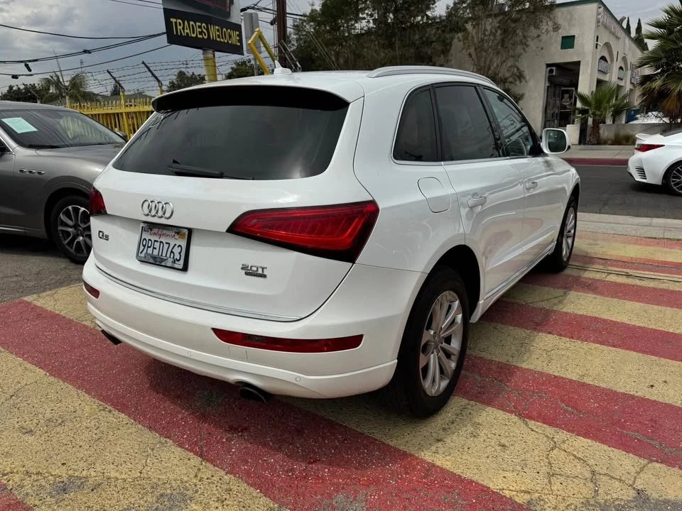 2016 Audi 8R SQ5 - Image 4 of 16