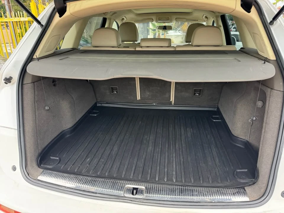 2016 Audi 8R SQ5 - Image 7 of 16
