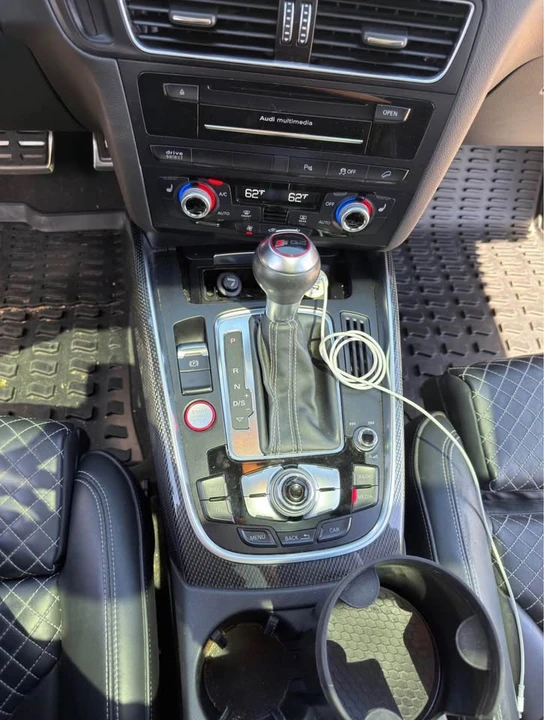 2016 Audi 8R SQ5 - Image 6 of 8