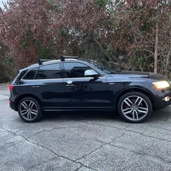 2016 Audi 8R SQ5 - Image 12 of 12