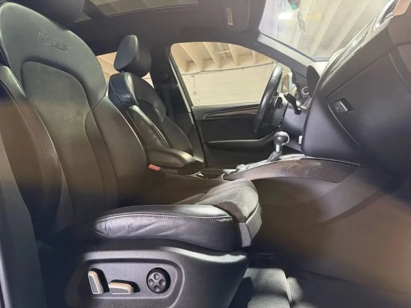 2016 Audi 8R SQ5 - Image 10 of 12