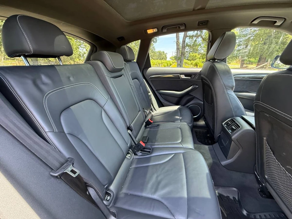 2016 Audi 8R SQ5 - Image 12 of 20