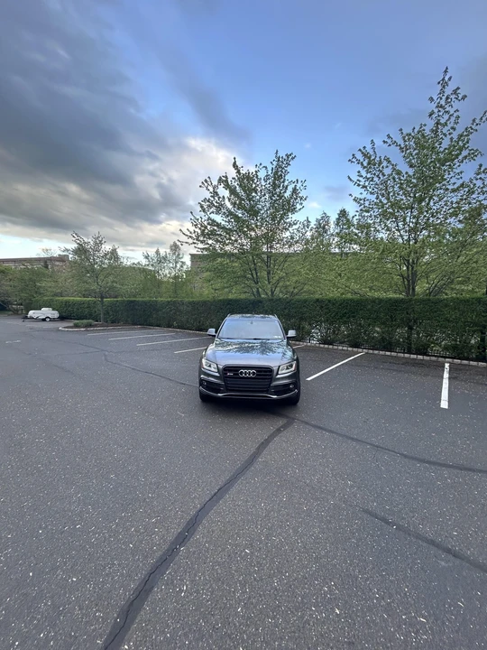 2016 Audi 8R SQ5 - Image 2 of 31
