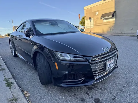 2016 Audi TTS