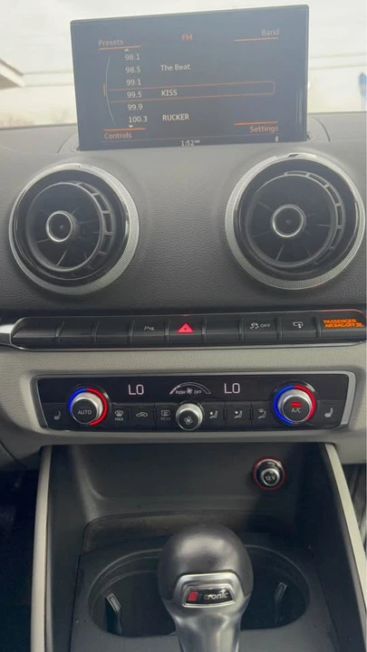 2016 Audi 8V A3 - Image 11 of 15