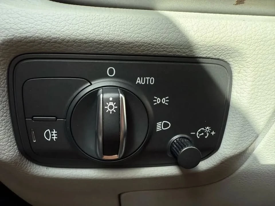 2016 Audi 8V A3 - Image 11 of 19