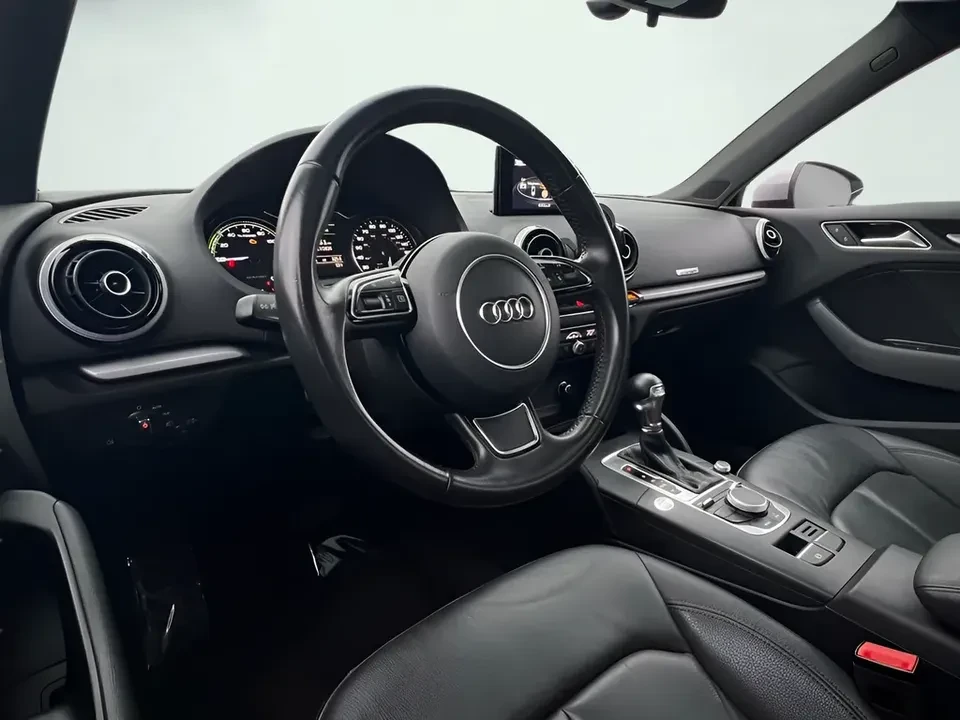 2016 Audi 8V A3 - Image 13 of 20