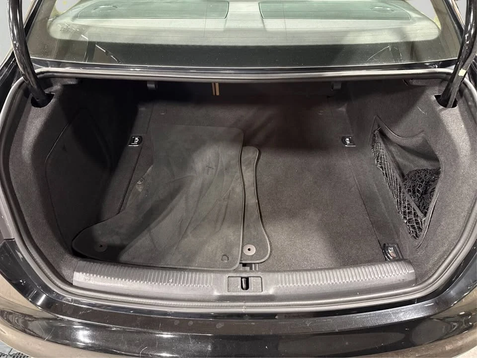 2016 Audi B8 A4 - Image 13 of 20
