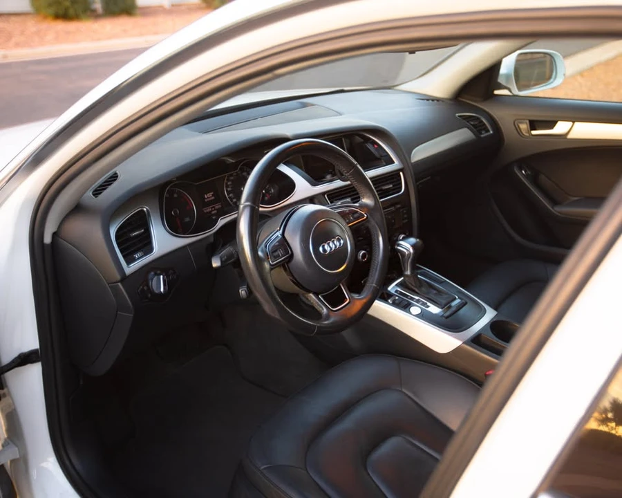 2016 Audi B9 A4 - Image 9 of 13
