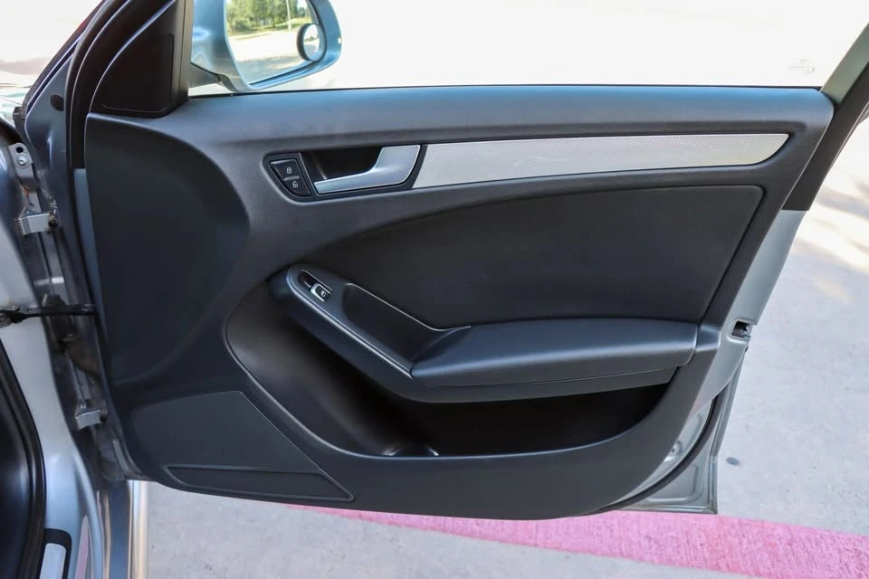 2016 Audi A4 - Image 11 of 20