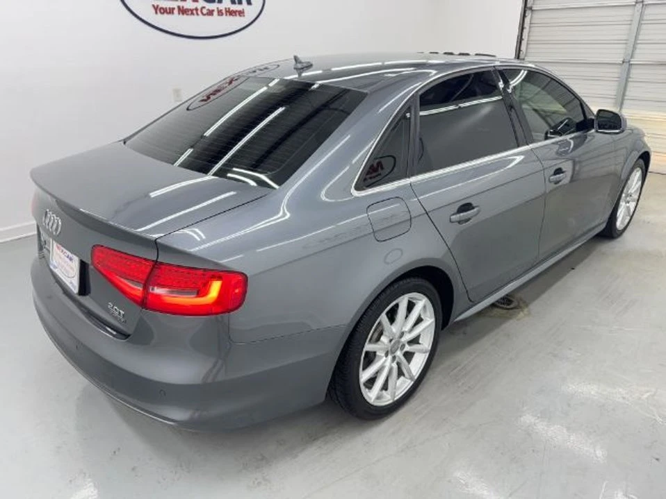 2016 Audi A4 - Image 9 of 17
